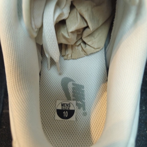 Summit White/Platinum Tint-White-Light Smoke Grey
Style Code: DV0831-106 sz 10 main image 13